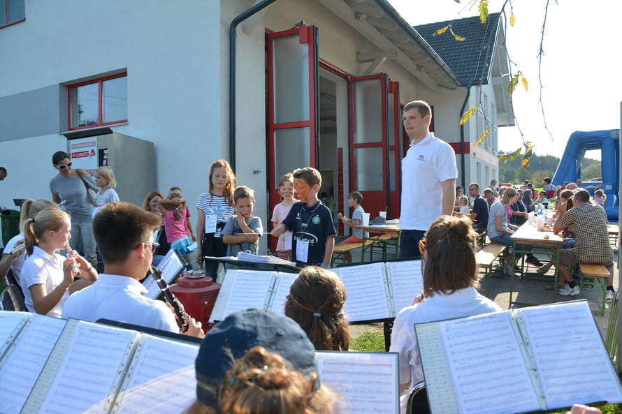 Ferienabschlussfest (Station: Lerne den Musikverein kennen)