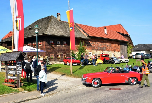 Foto zur Veranstaltung "OLDTIMERTREFFEN und HANDWERKERTAG"