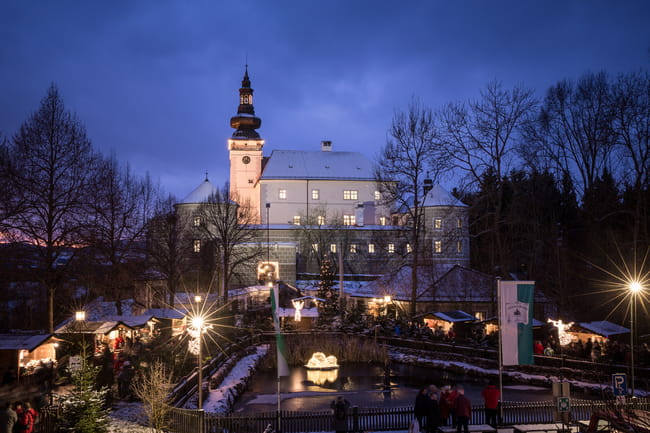 Foto zum Highlight Adventmärkte im Schloss